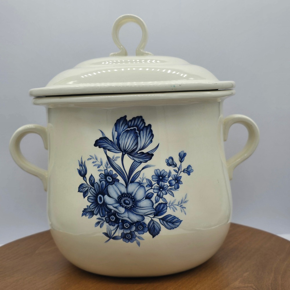 Vintage Pot with Lid Blue‎ Onion Floral Design Cream Color Two Handles